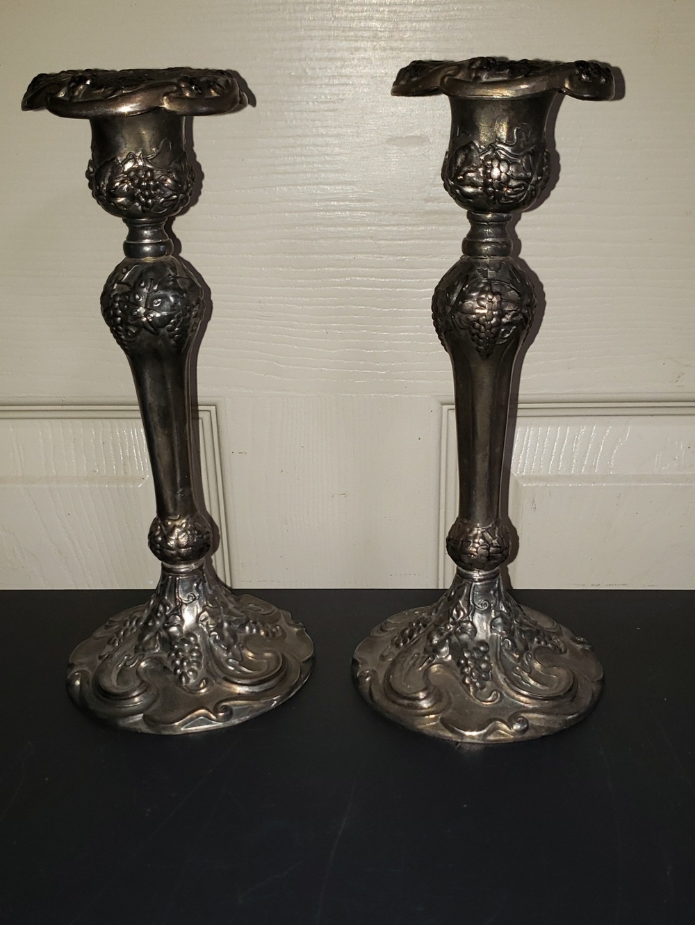 Godinger Grape & Vine Motif Art Nouveau Candlestick Vintage Pair
